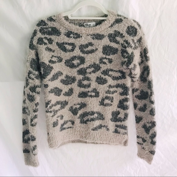 Epic Threads Girls Leopard Print Fuzzy Sweater - Picture 2 of 7